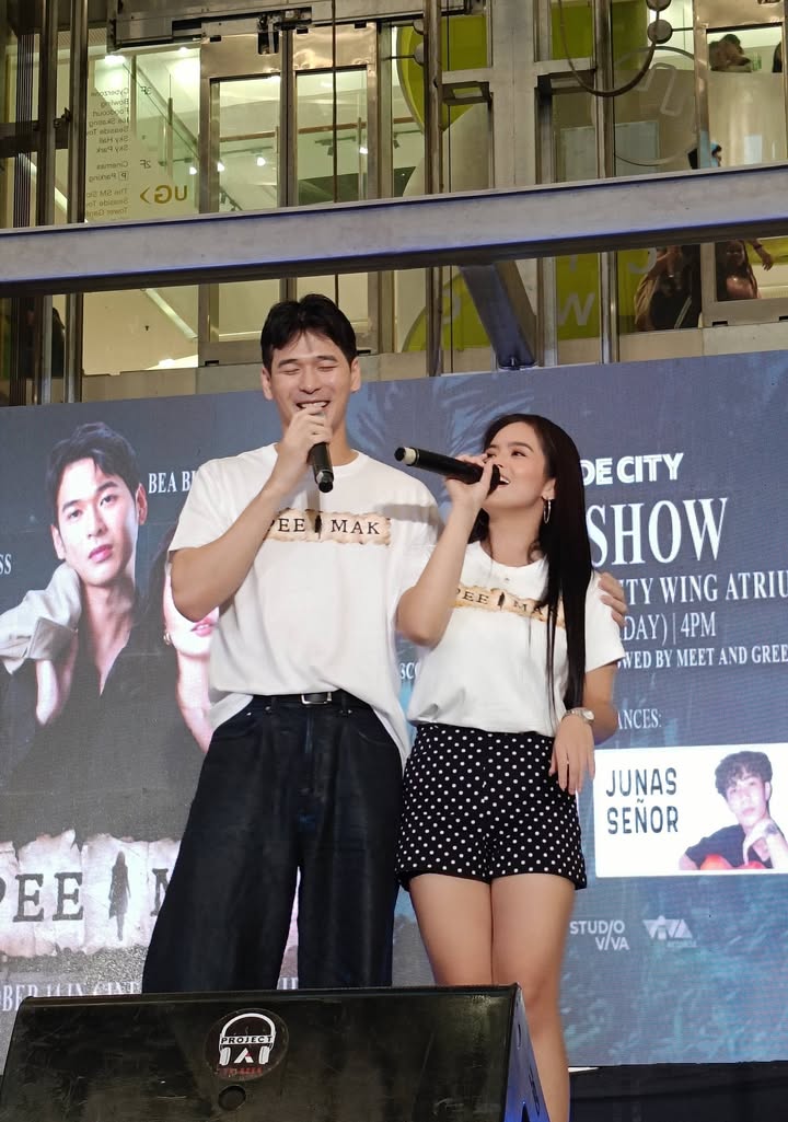 Pee Mak opens in cinemas Oct. 14 photo