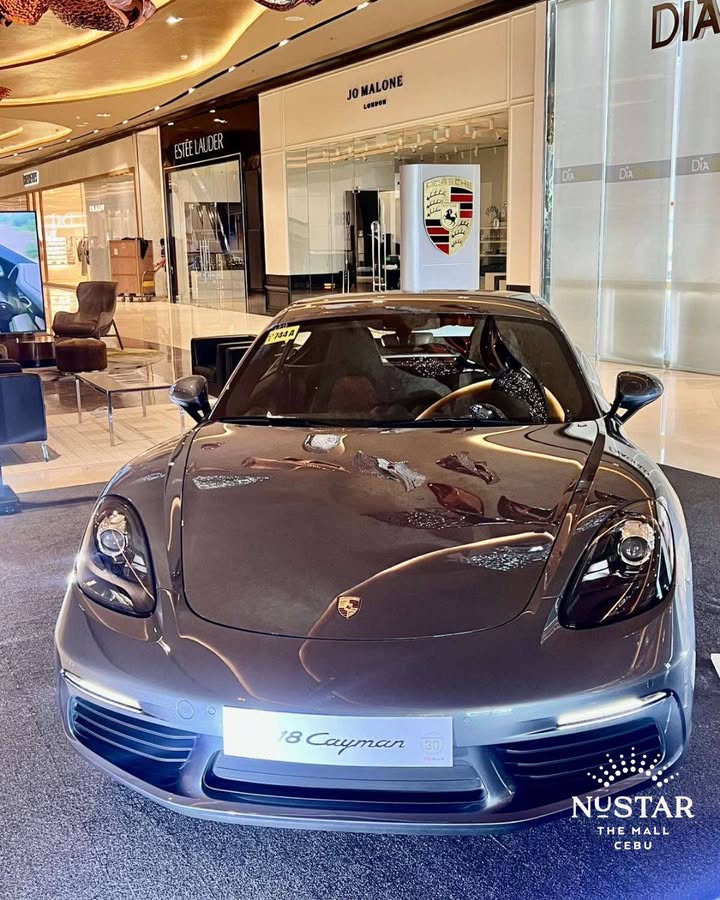 Porsche on display at The Mall of Nustar Cebu photo