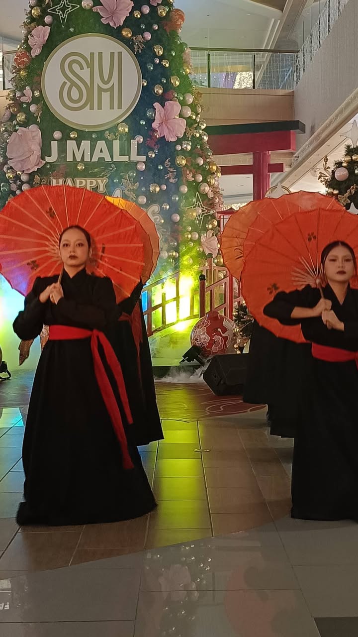 SM J Mall unveils Kitsune’s Christmas Grove photo