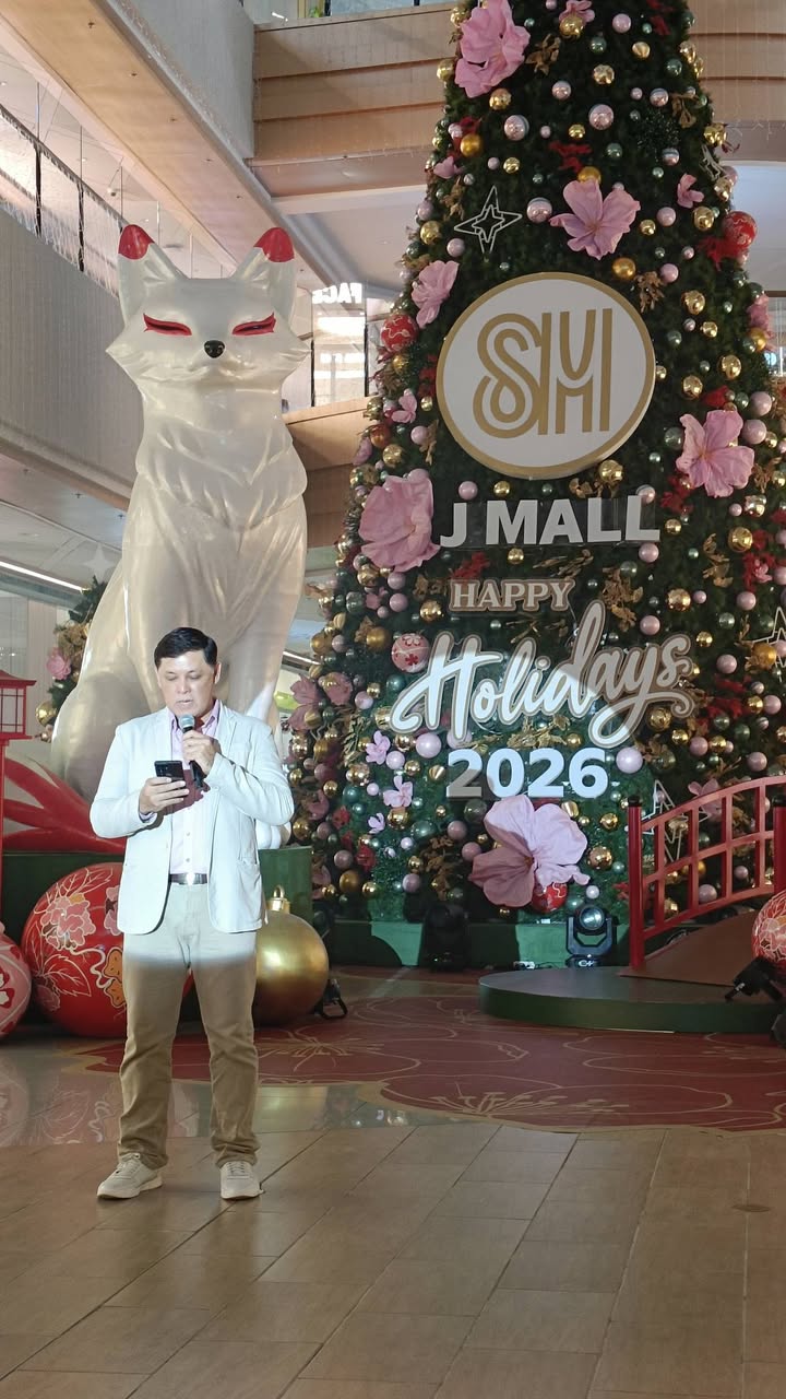 SM J Mall unveils Kitsune’s Christmas Grove photo