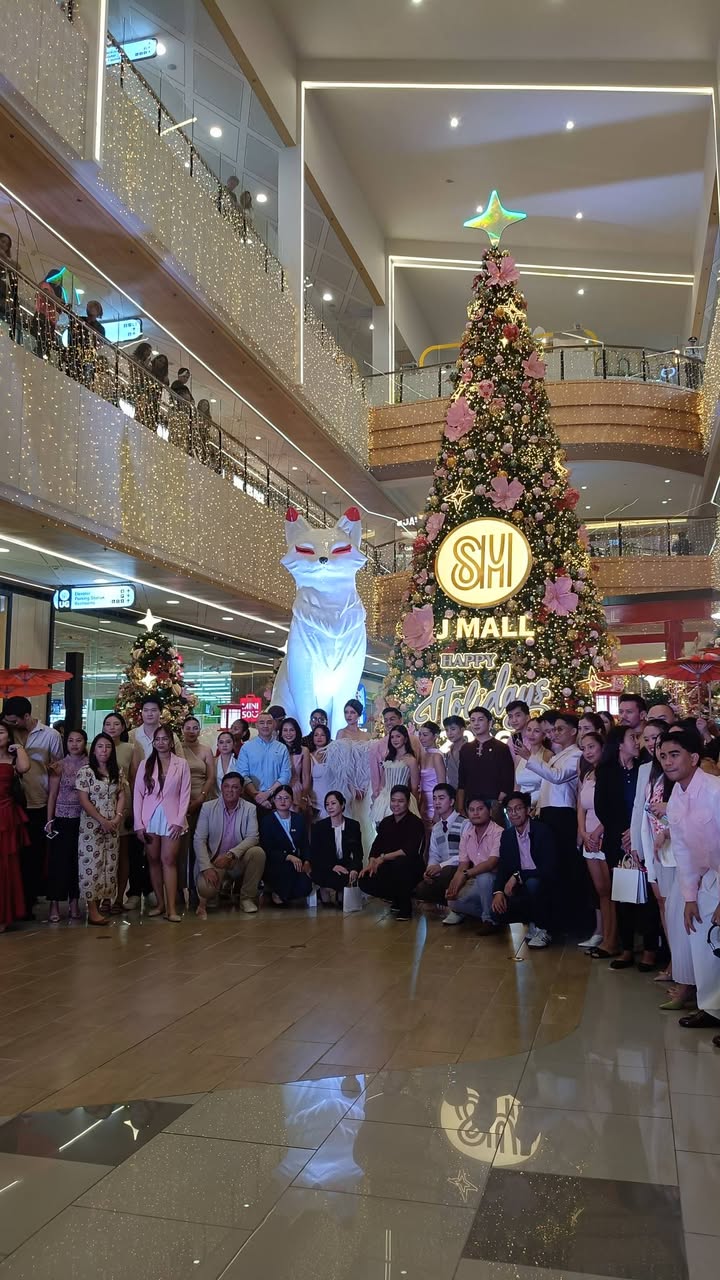 SM J Mall unveils Kitsune’s Christmas Grove photo
