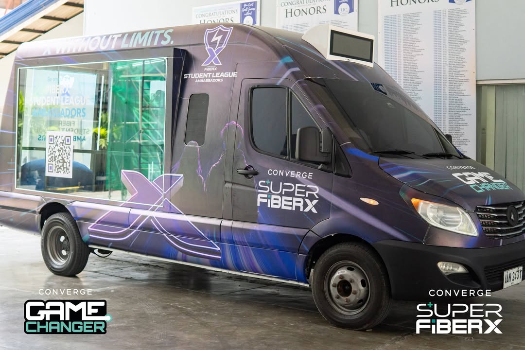 Spotlight on VisMin: How a roving truck is bringing dreams to life photo